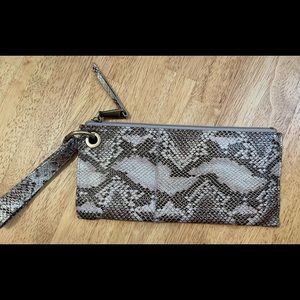 HOBO Snakeskin Print Vida Wristlet Clutch VGUC